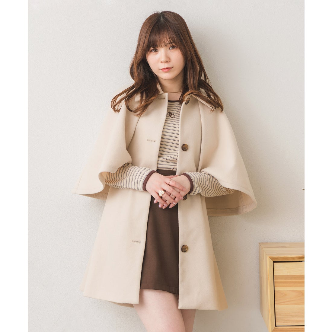 エムズエキサイト ems excite ケープ付ベストコート （ライトブラウン