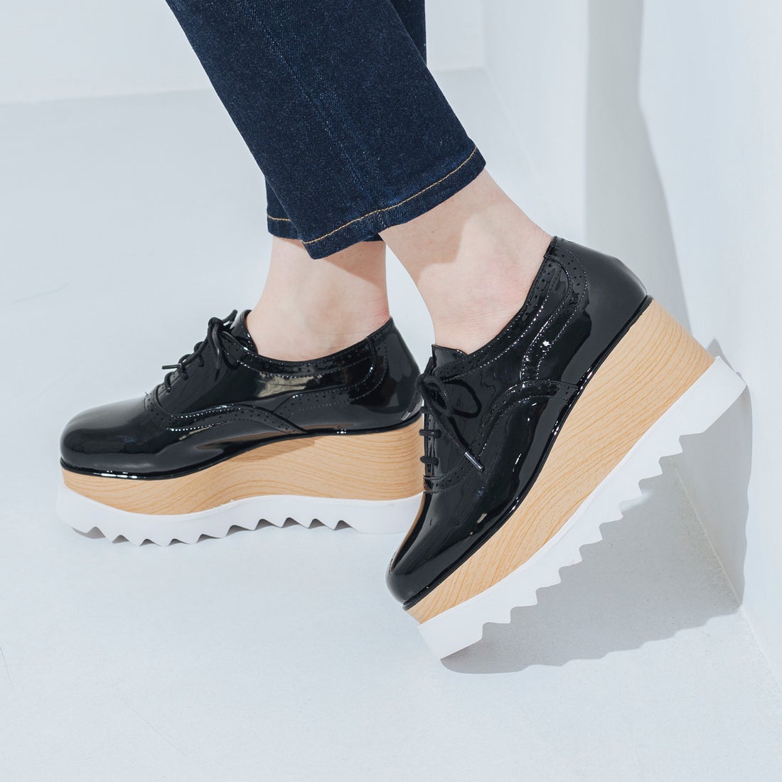 EVOL/イーボル】【XS-LLサイズ展開・軽量】軽量厚底レースアップ