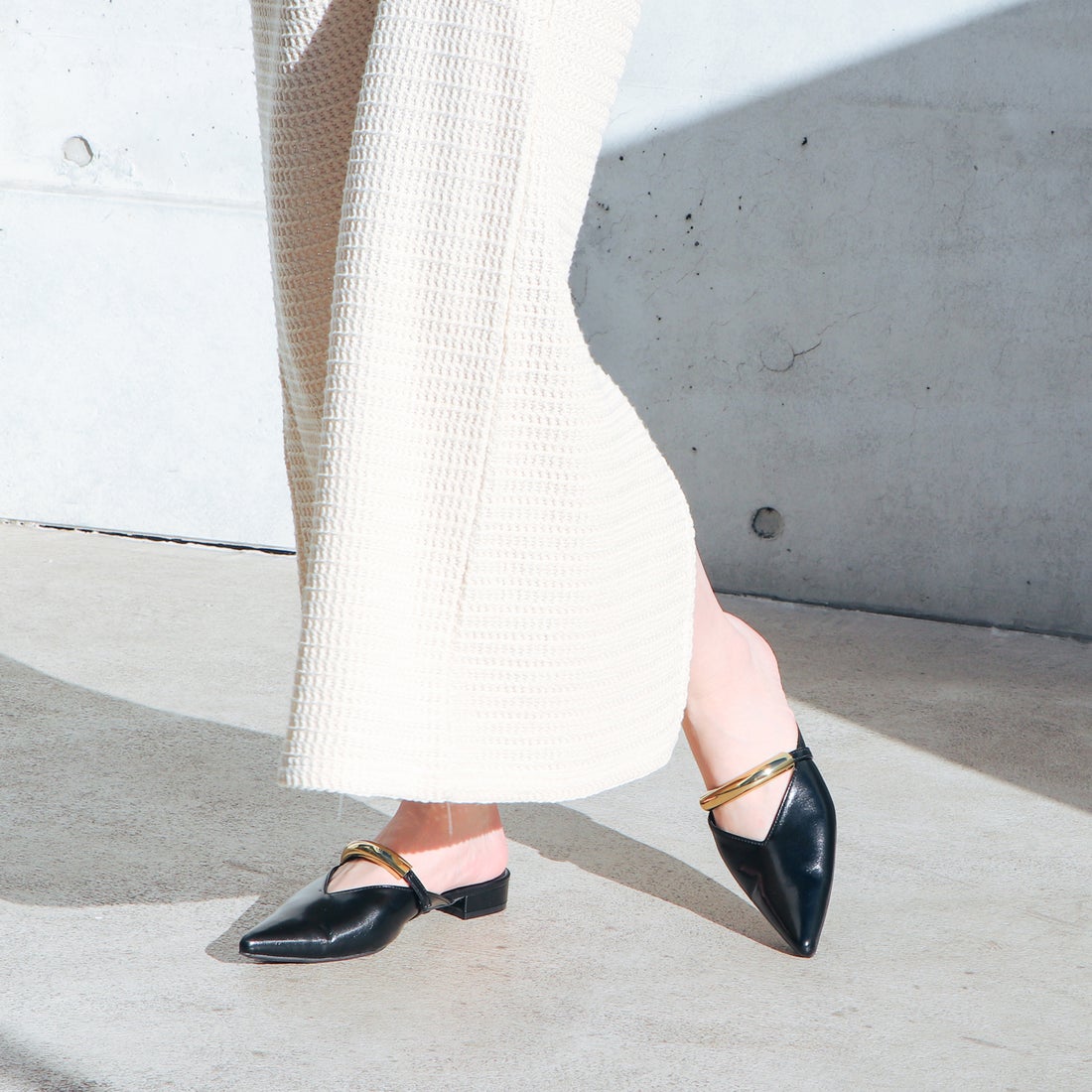 EVOL/イーボル】【柔らかい・クッション入り】ゴールドモチーフ