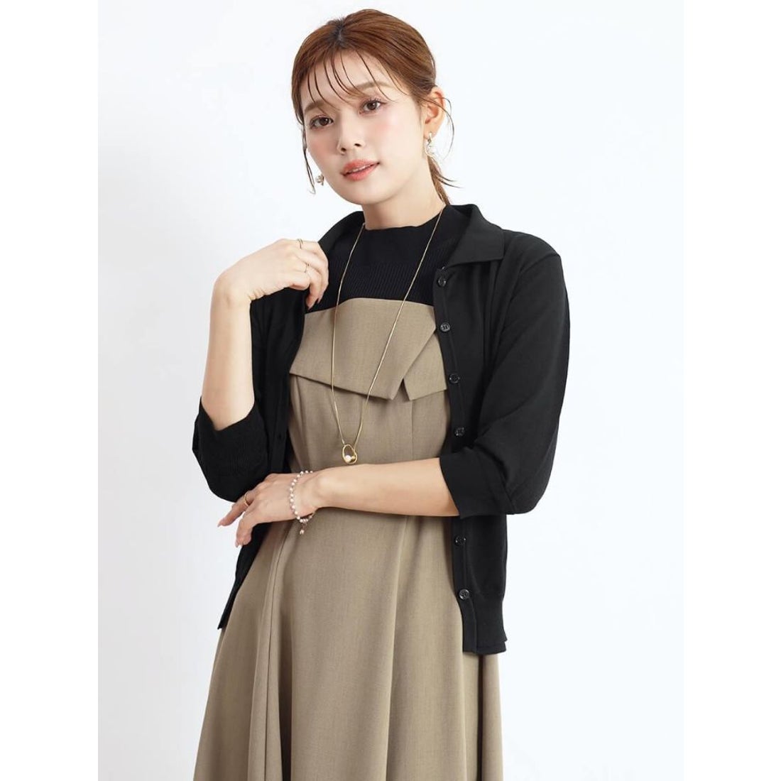 フェンネル FENNEL フリル付きポロ襟カーディガン （ブラック） -靴