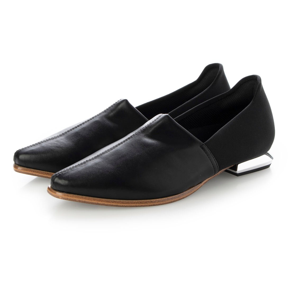 ポインテッドハンズフリーフラットシューズ （ブラック） -fitfit