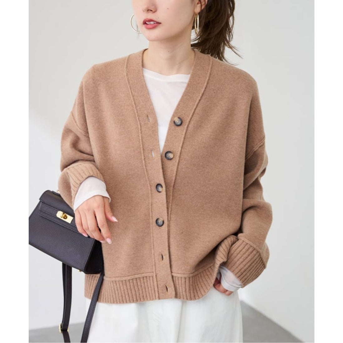 フレームワーク FRAMeWORK ≪≫AQUA Vネックカーディガン （キャメル