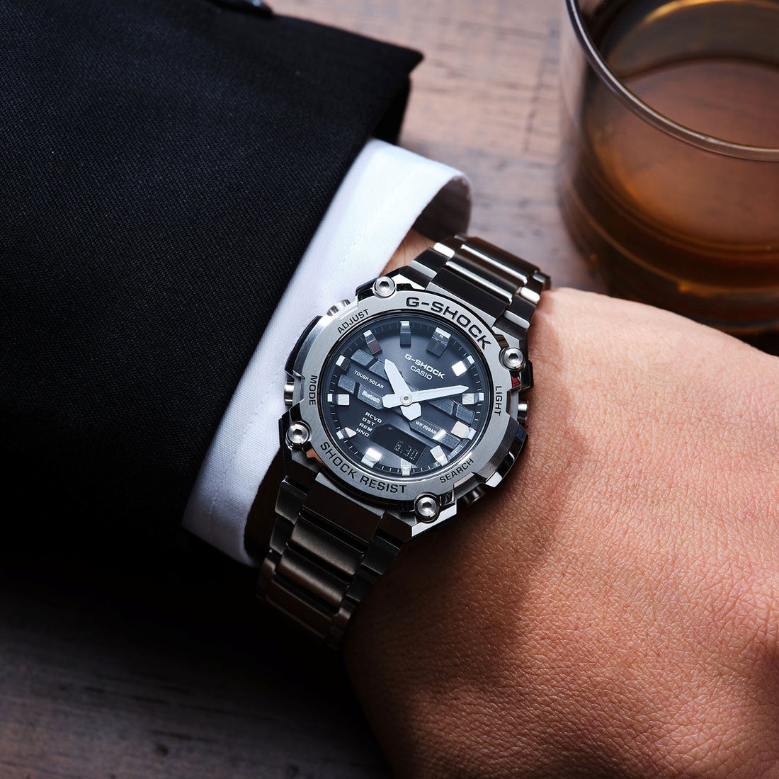 G-SHOCK】G-STEEL / ソーラー / GST-B600D-1AJF （シルバー×ブラック