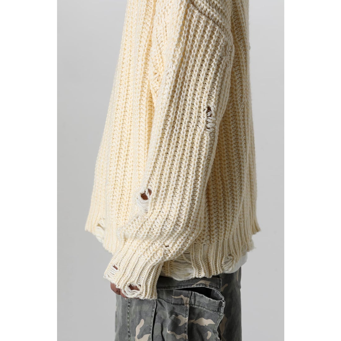 カミヤ KAMIYA Distressed Knit Pullover （WHITE） -FASCINATE