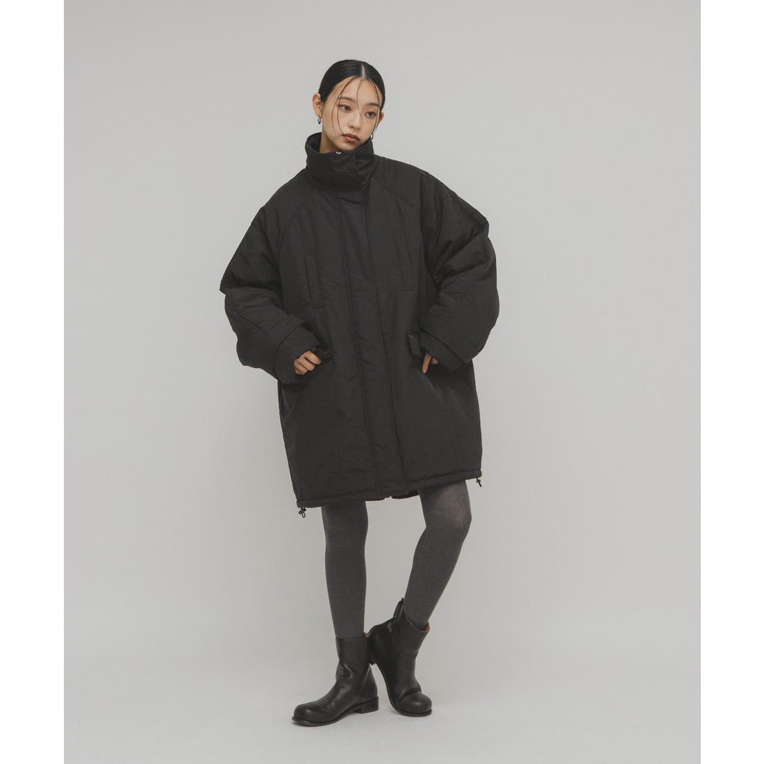 ケービーエフ KBF モンスターパテッドミドルコート （ブラック