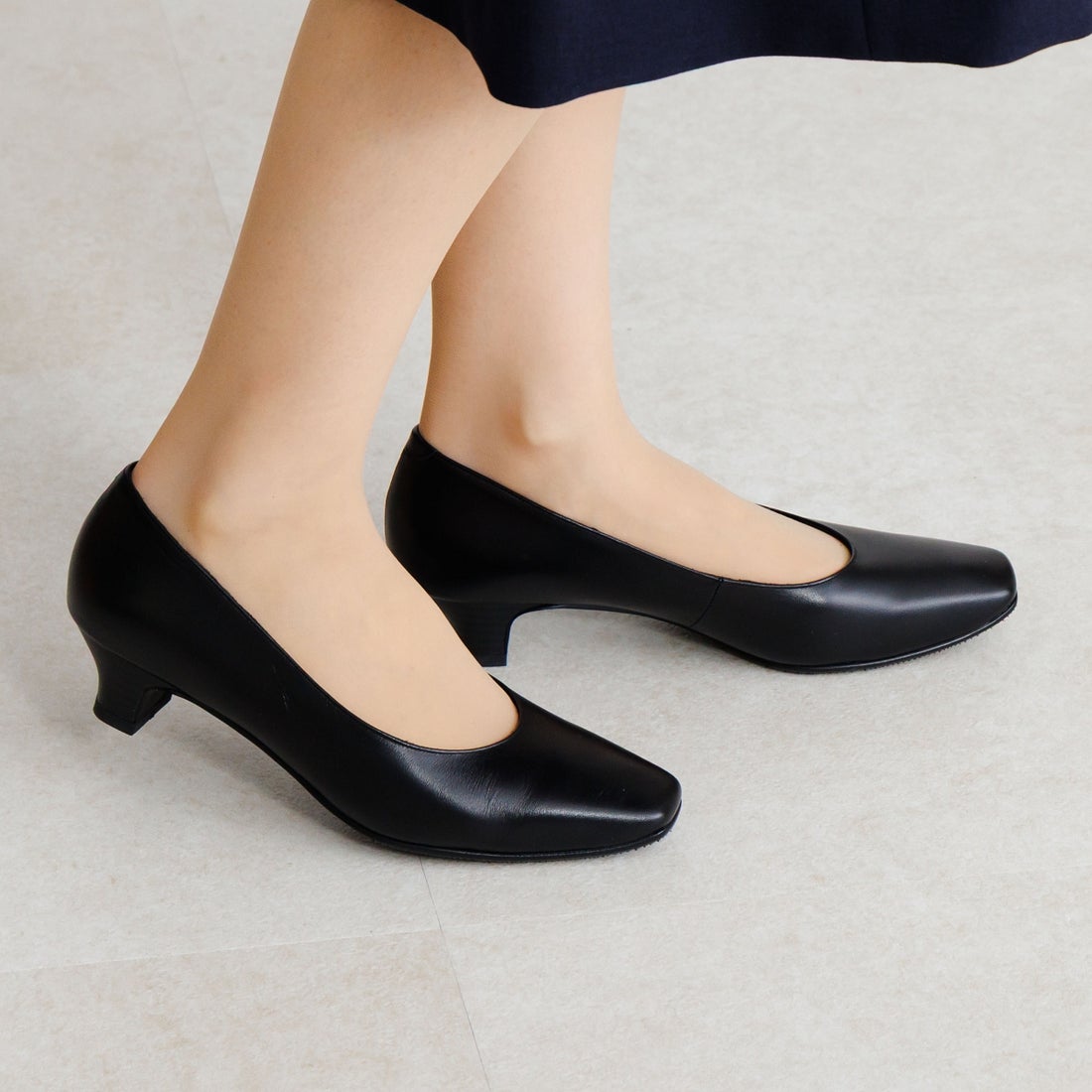 ヒミコ 卑弥呼【撥水レザー/冠婚葬祭や就活に】 3.5cmヒールブラック