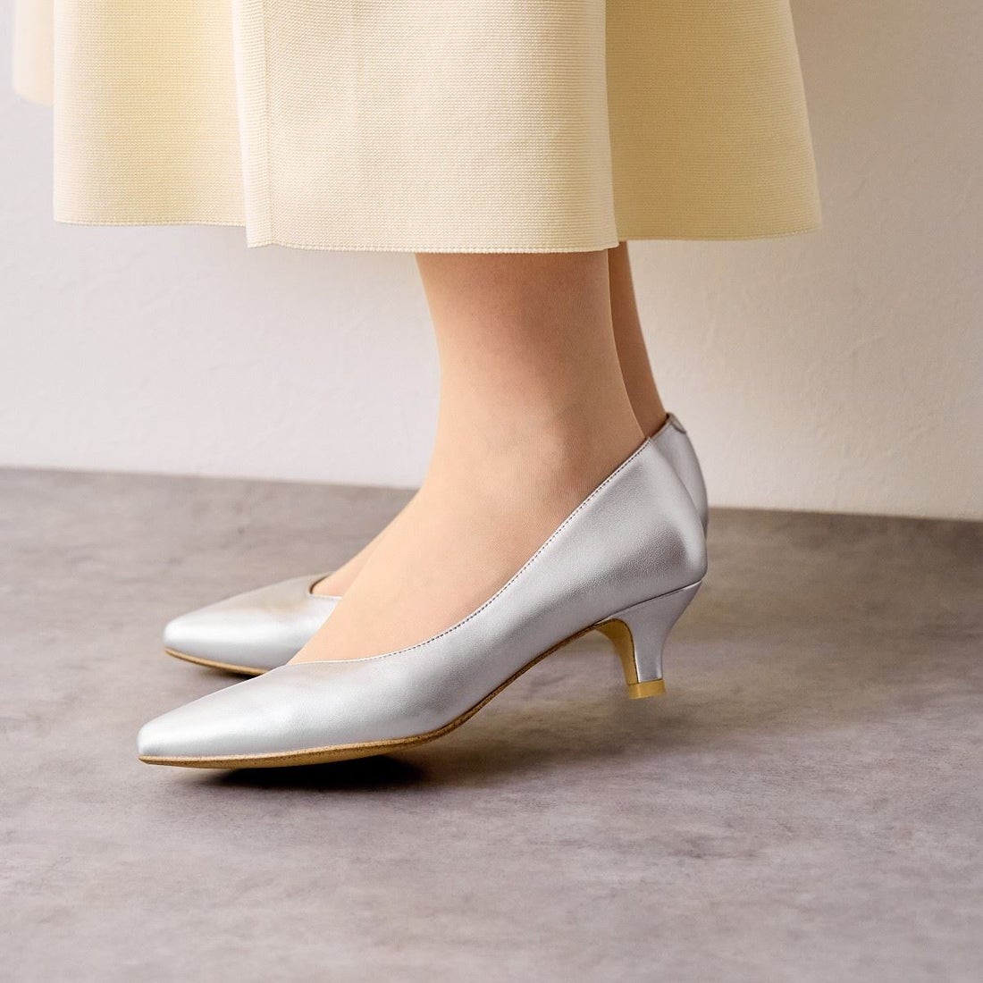 ヒミコ 卑弥呼 【WEB限定デザイン】アシンメトリーポインテッドトゥ