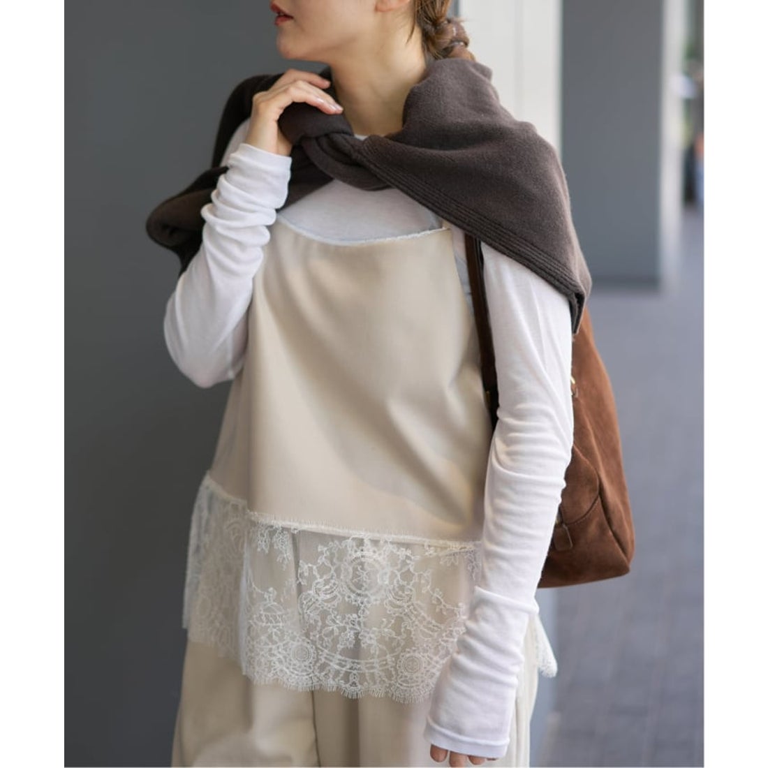 イエナ IENA 《追加予約》レースヘムキャミソール （グレー