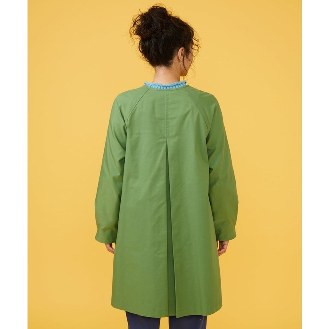 ホコモモラ Jocomomola 裏地プリント ノーカラーコート （グリーン