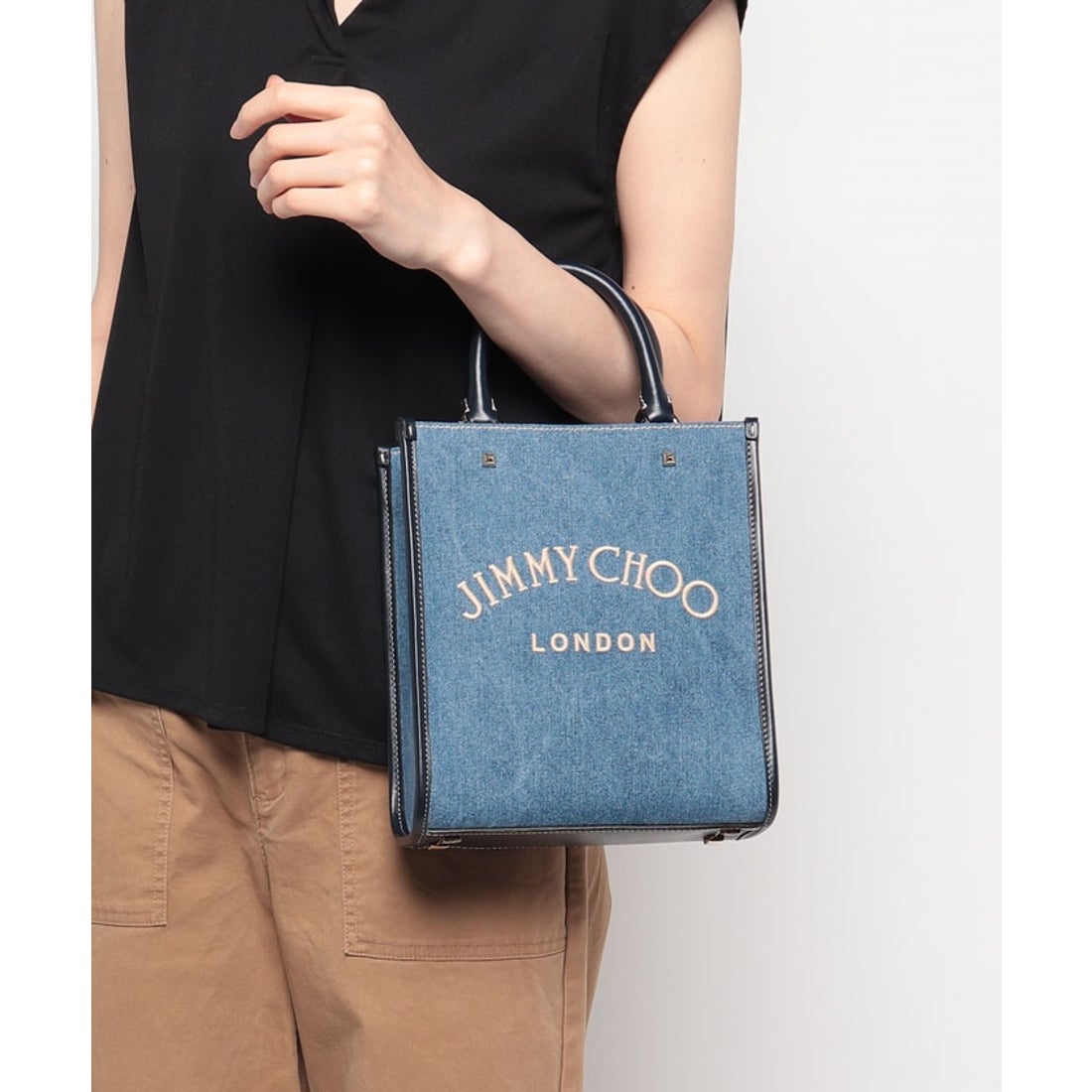 ジミー チュー JIMMY CHOO 【JIMMY CHOO】ジミーチュウ ロゴ刺繍入り