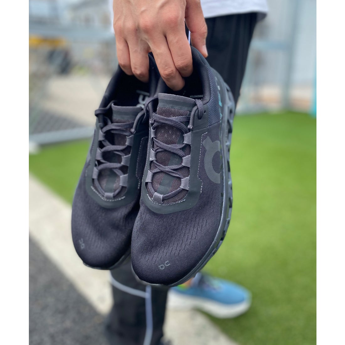 On オン ON CLOUDMONSTER/クラウドモンスター 厚底 ランニング