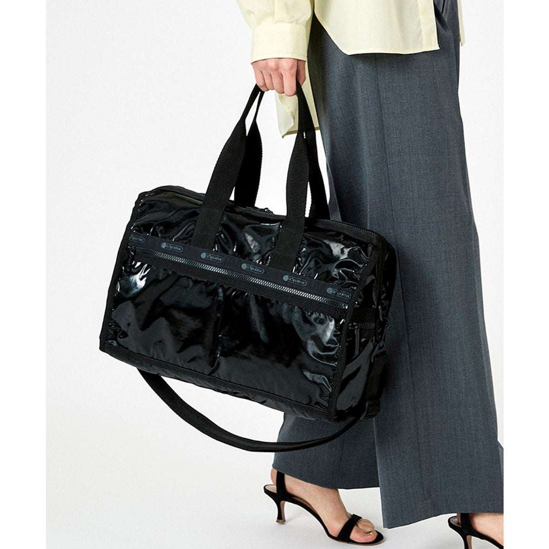 レスポートサック LeSportsac DELUXE MED WEEKENDER （ブラック