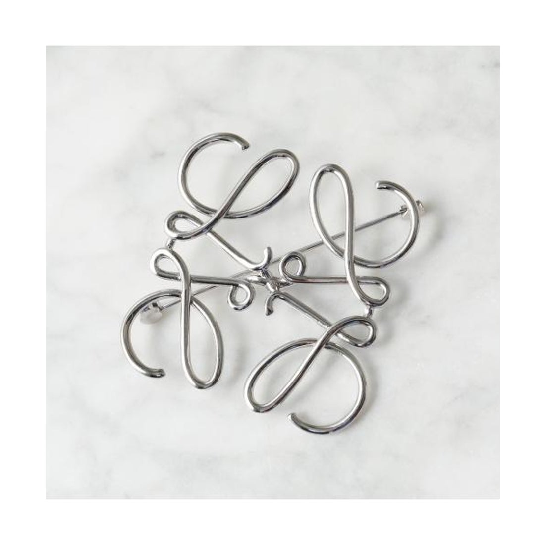 ロエベ LOEWE LOEWE ブローチ ANAGRAM BROOCH アナグラム （25020/9230