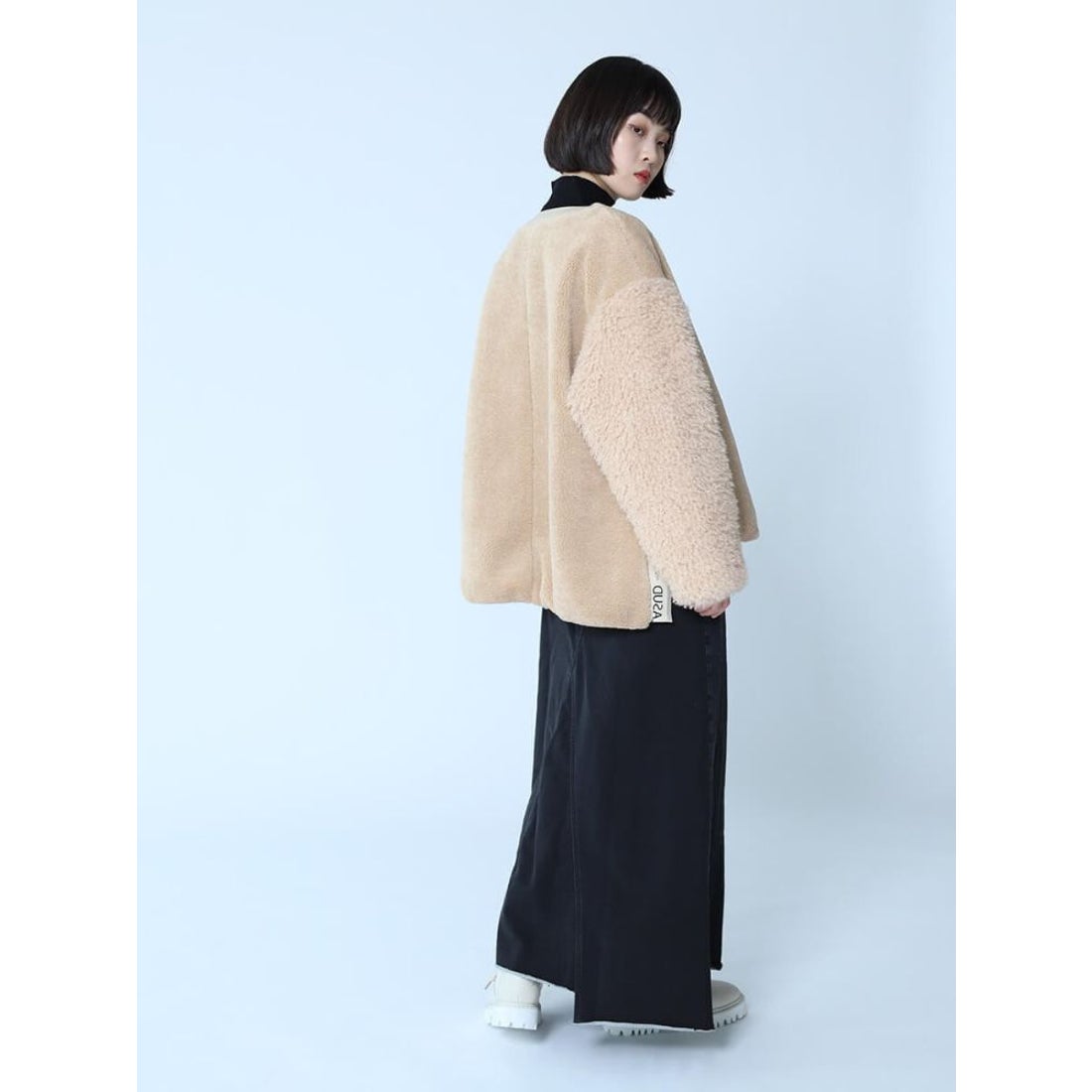 ラシュッド LASUD スリットロゴボアブルゾン （ベージュ