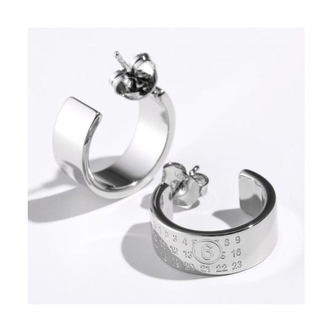 エムエムシックス メゾン マルジェラ MM6 Maison Margiela MM6 フープ