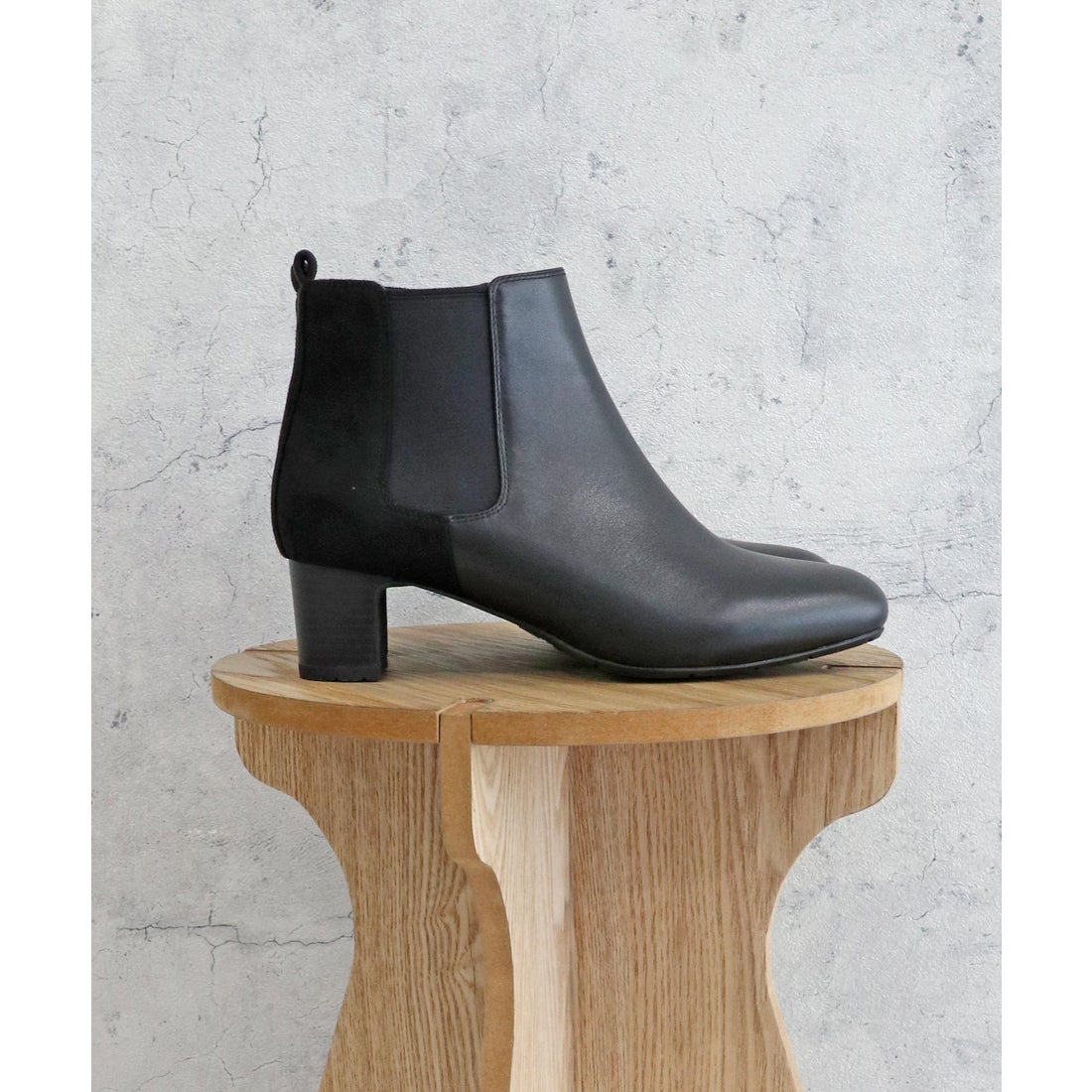 本革】 サイドゴアブーツ 16260 （ブラック） -モードカオリ MODE