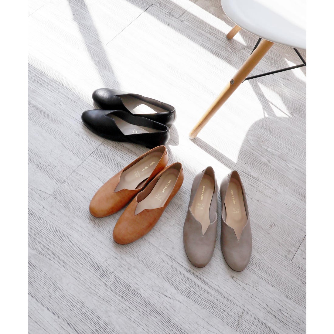 本革】 フラットシューズ 35693 （キャメル） -モードカオリ MODE