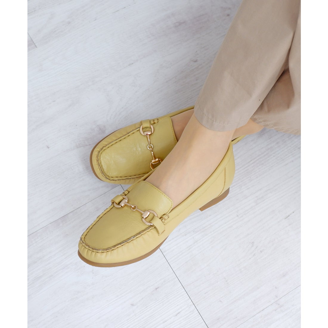 本革】 ビット付きローファーシューズ 6702 （イエロー） -モード