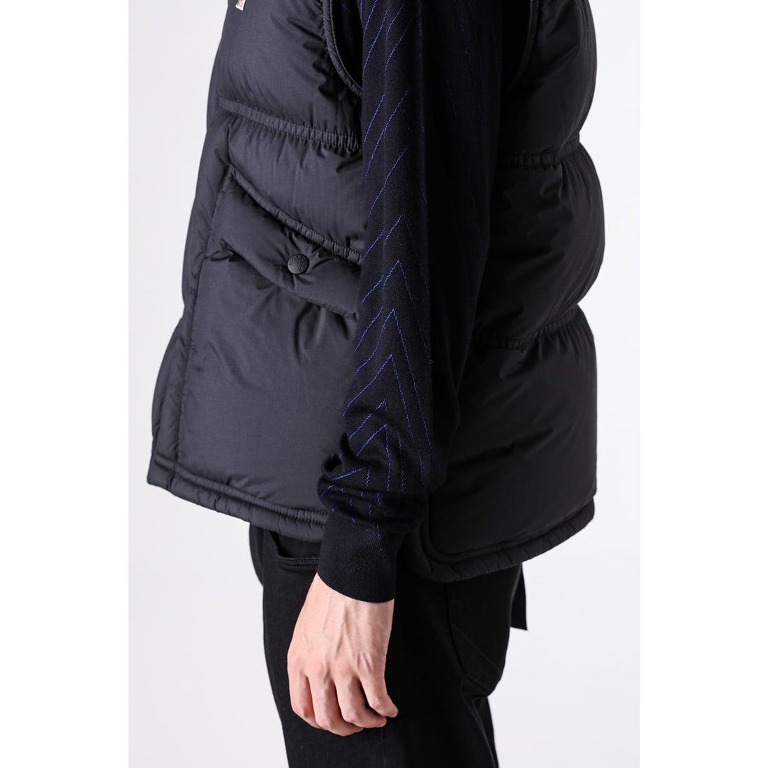 MONCLER GRENOBLE Aul Vest （999） - Osaka / Kyoto, Ship Worldwide