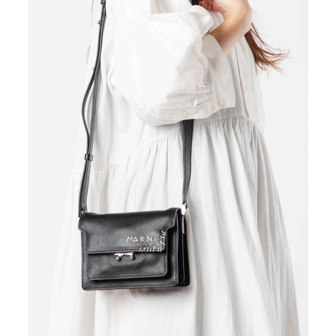 マルニ MARNI SBMP0075L4 P6533 ショルダーバッグ TRUNK SOFT MINI