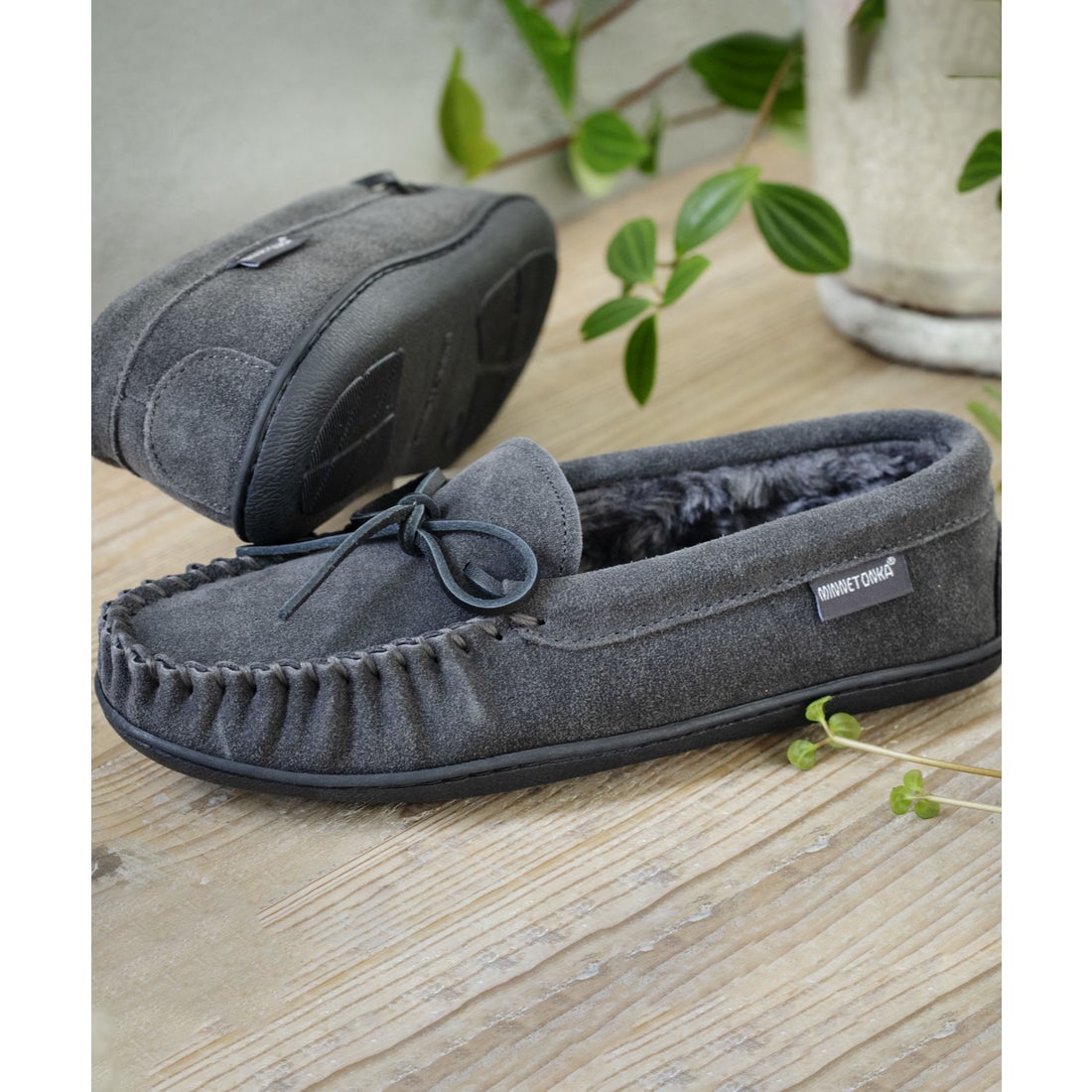 ミネトンカ MINNETONKA モカシン cadence-40604-chr -靴＆ファッション
