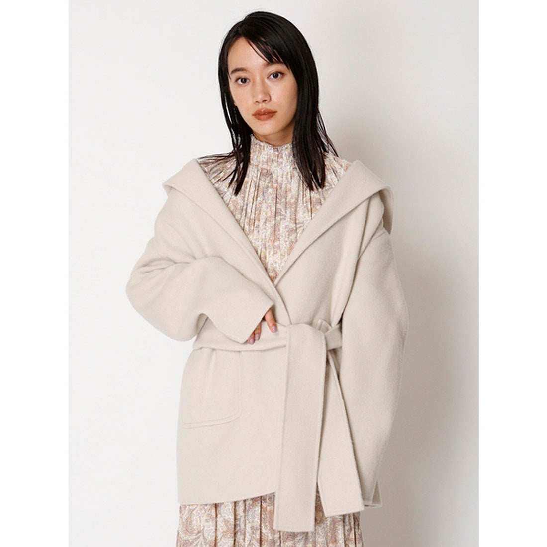 スナイデル SNIDEL フードリバーミドルコート （オフホワイト） -靴