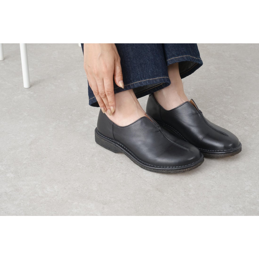 サヤ SAYA 本革プラット製法スリッポン （ブラック） -【公式】ラボ