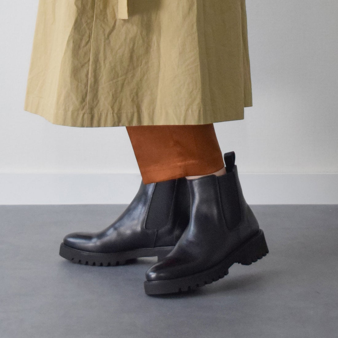 パスクッチ PASCUCCI ベーシックレザーサイドゴアショートブーツ