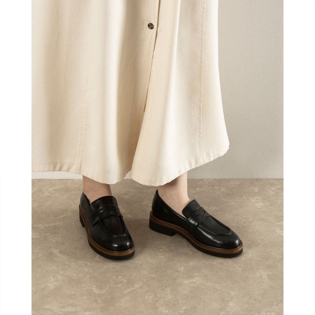 パスクッチ PASCUCCI EVAソールローファー （ブラック） -レディース