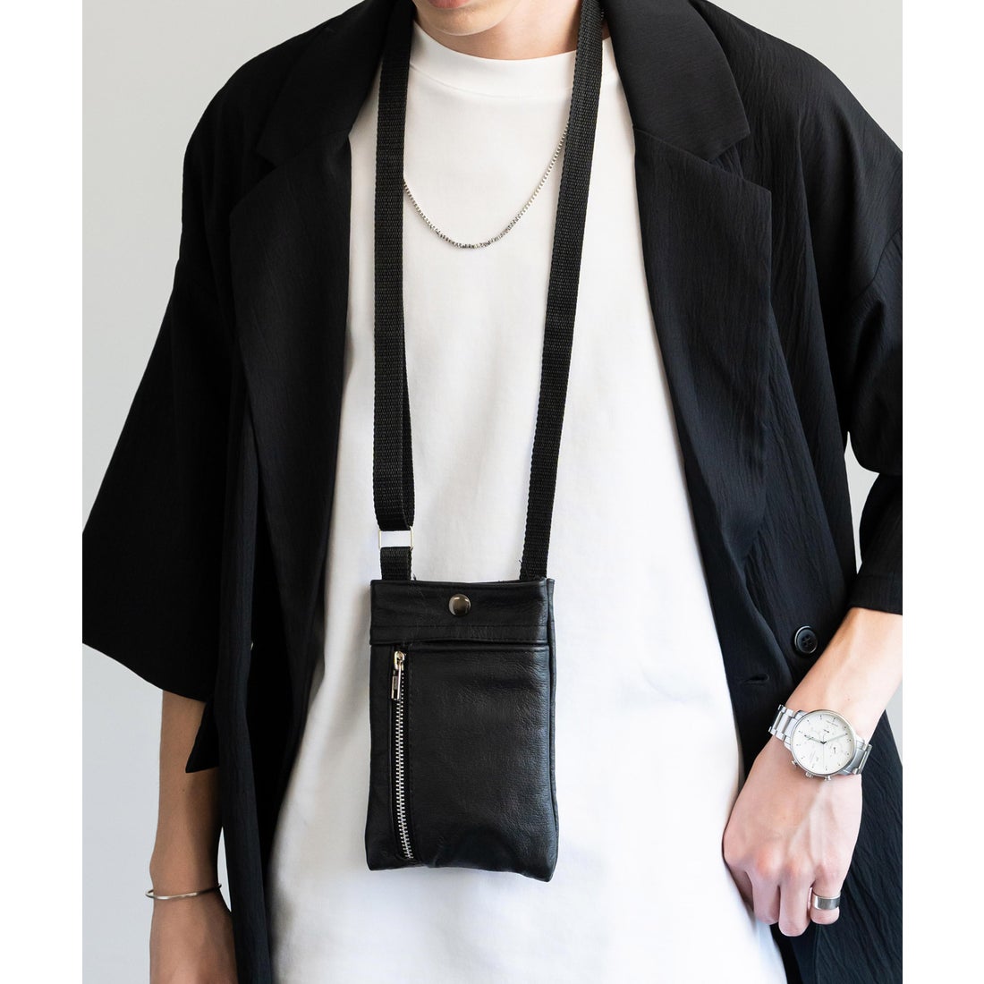 ロッキーモンロー Rocky Monroe ショルダーバッグ 縦型 ミニ メンズ