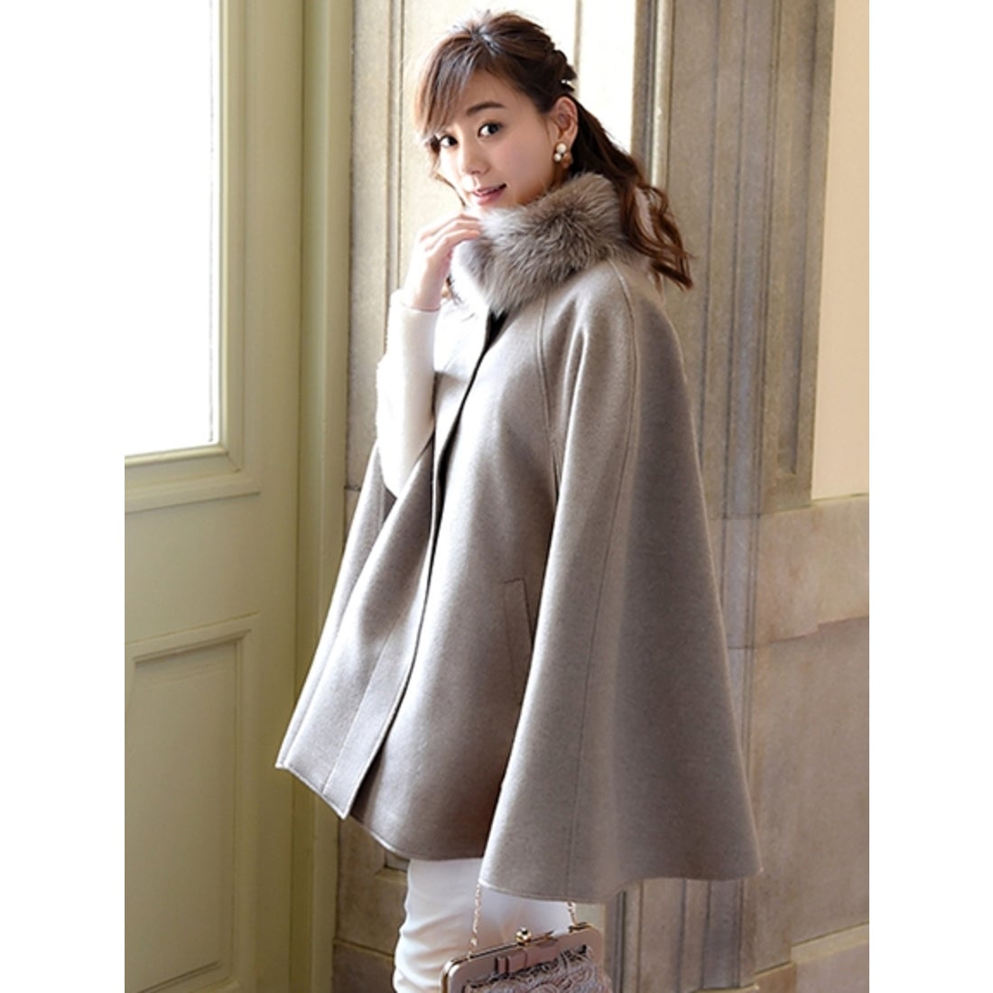 RUIRUE BOUTIQUE フォックスファー付きケープコート(7号～15号