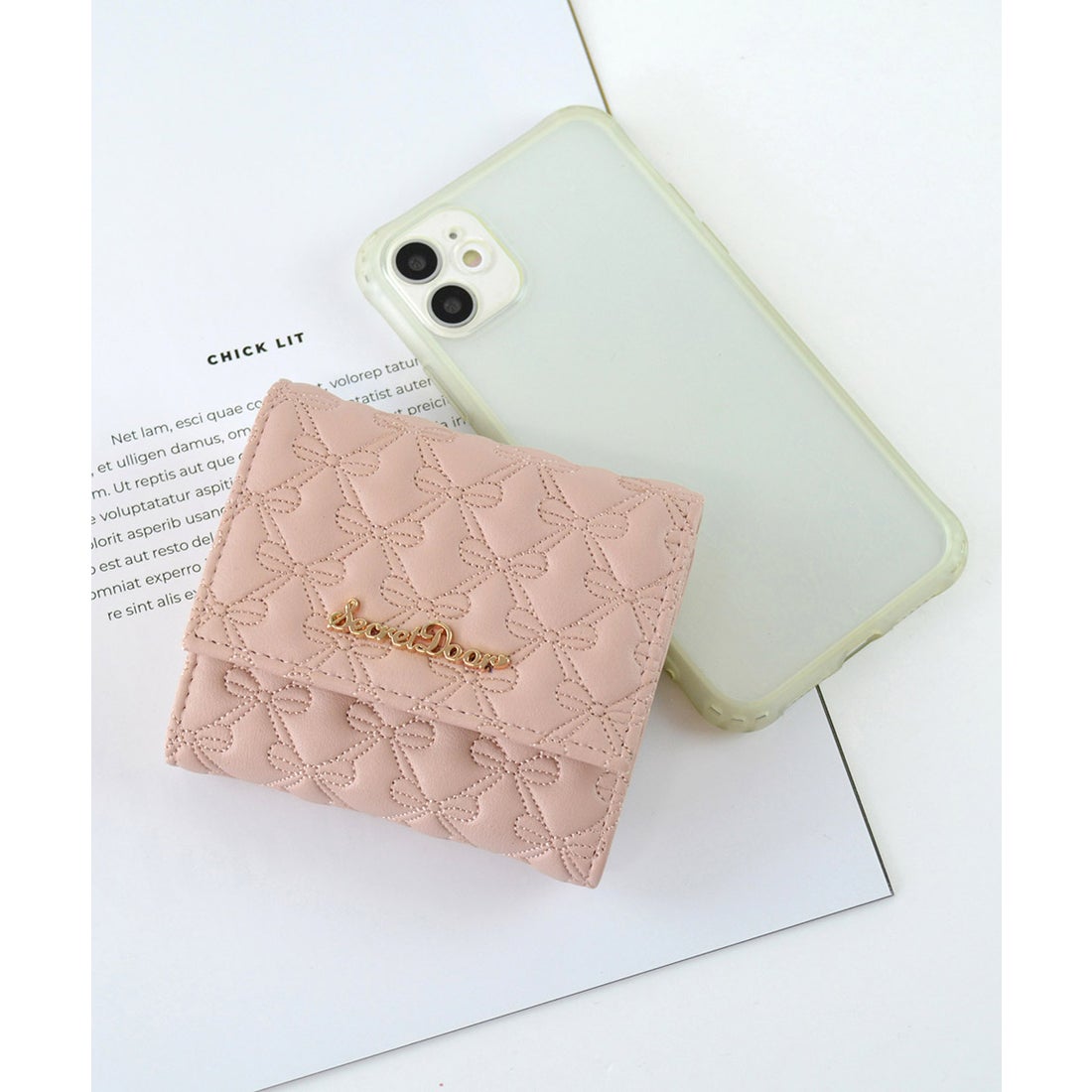 シークレットドア SecretDoor リボン 刺繍 ボックスコイン3つ折財布