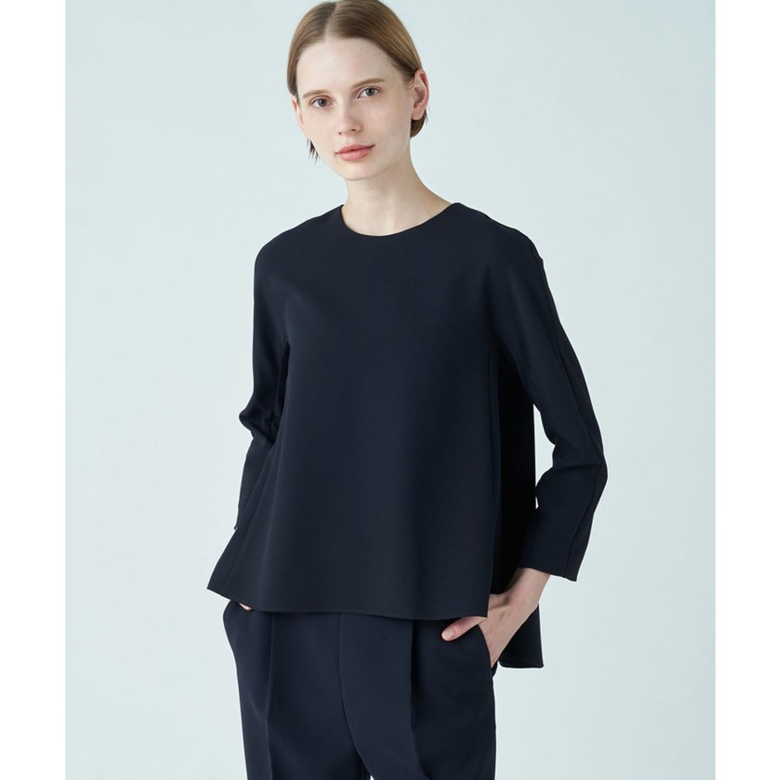 トゥモローランド TOMORROWLAND ドライダブルクロス クルーネックプル