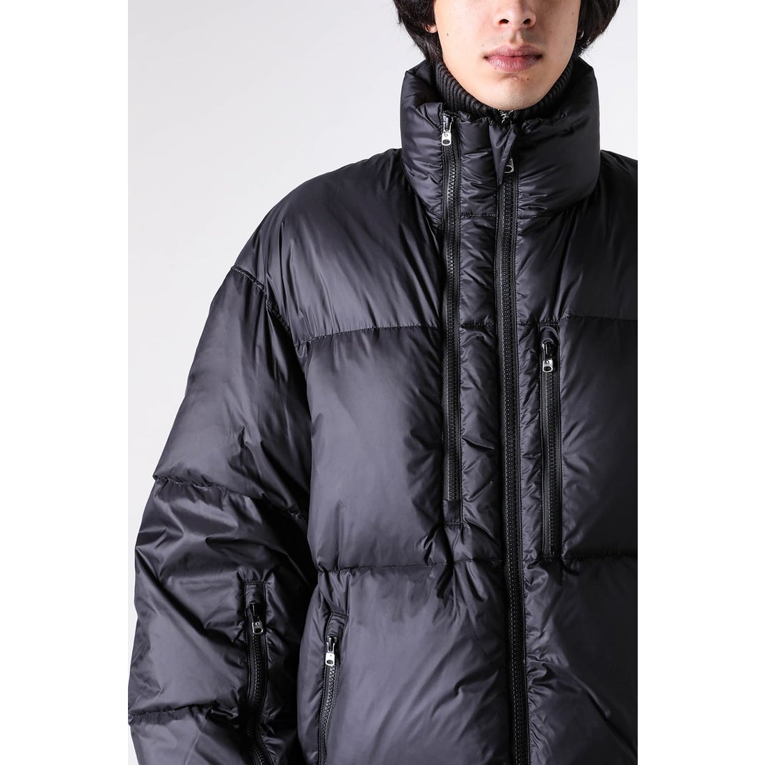 タカヒロミヤシタザソロイスト TAKAHIROMIYASHITATheSoloist. down