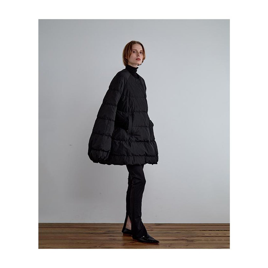 ル フィル LE PHIL パッフィーダウンケープ （ブラック