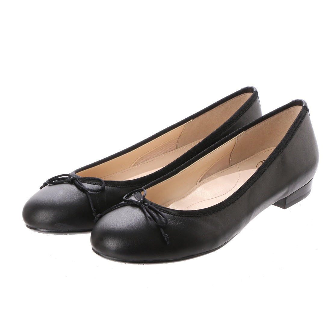 アンリーフ unReef ラウンドトゥリボンパンプス （ブラック） -モーダ