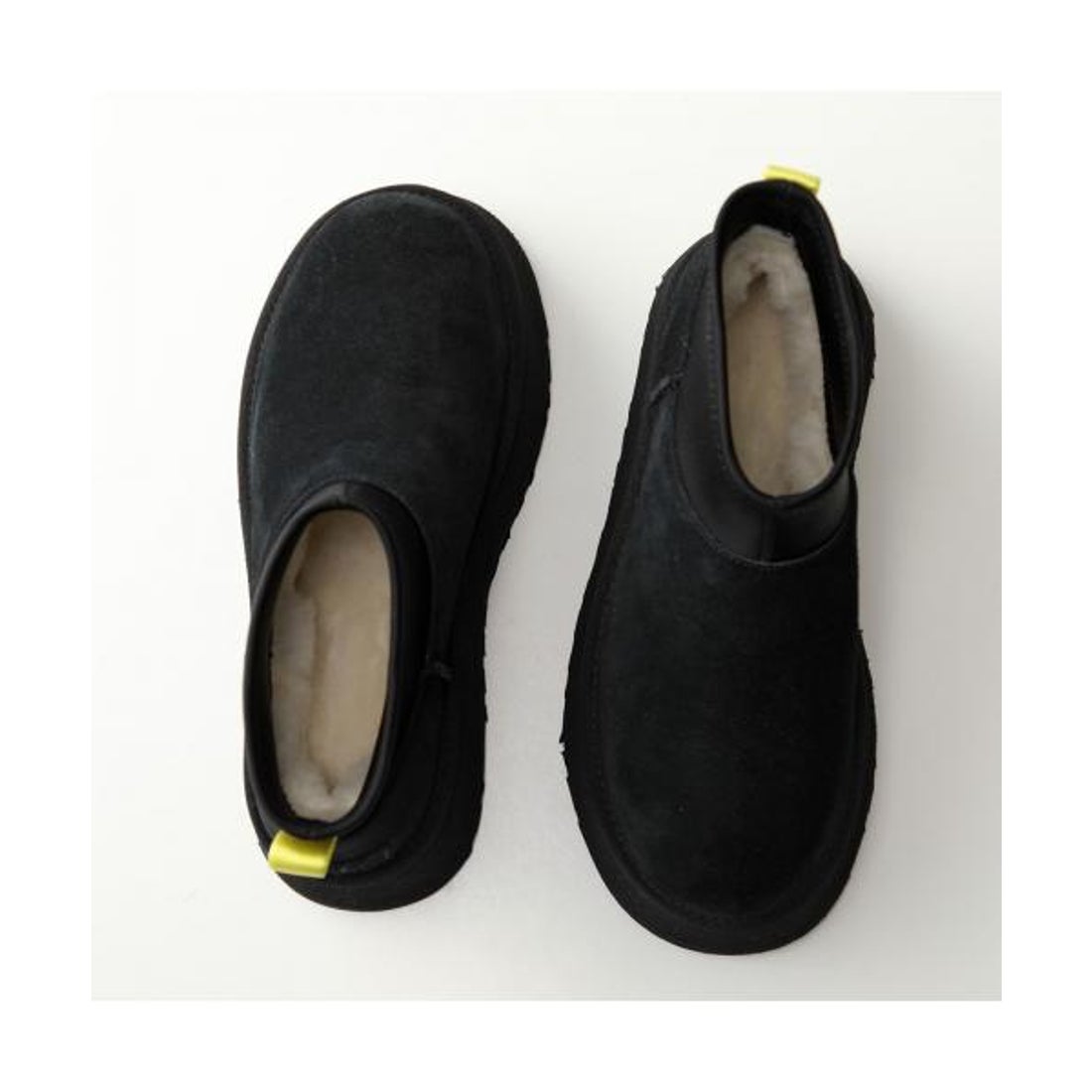 アグ UGG UGG ムートンブーツ CLASSIC MINI DIPPER 1168170 （BLK