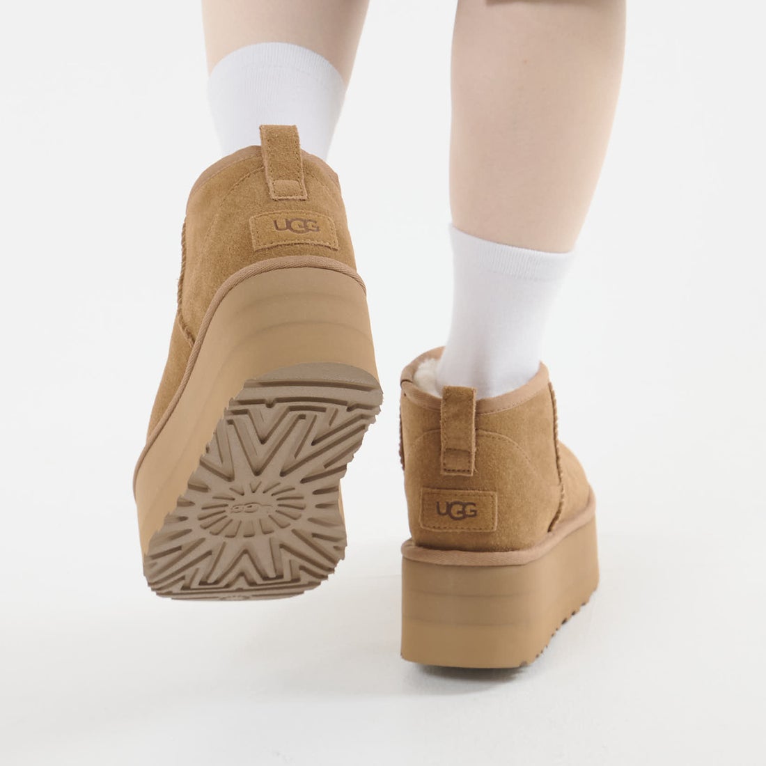 アグ UGG プラットフォーム ムートンブーツ クラシック ウルトラ ミニ