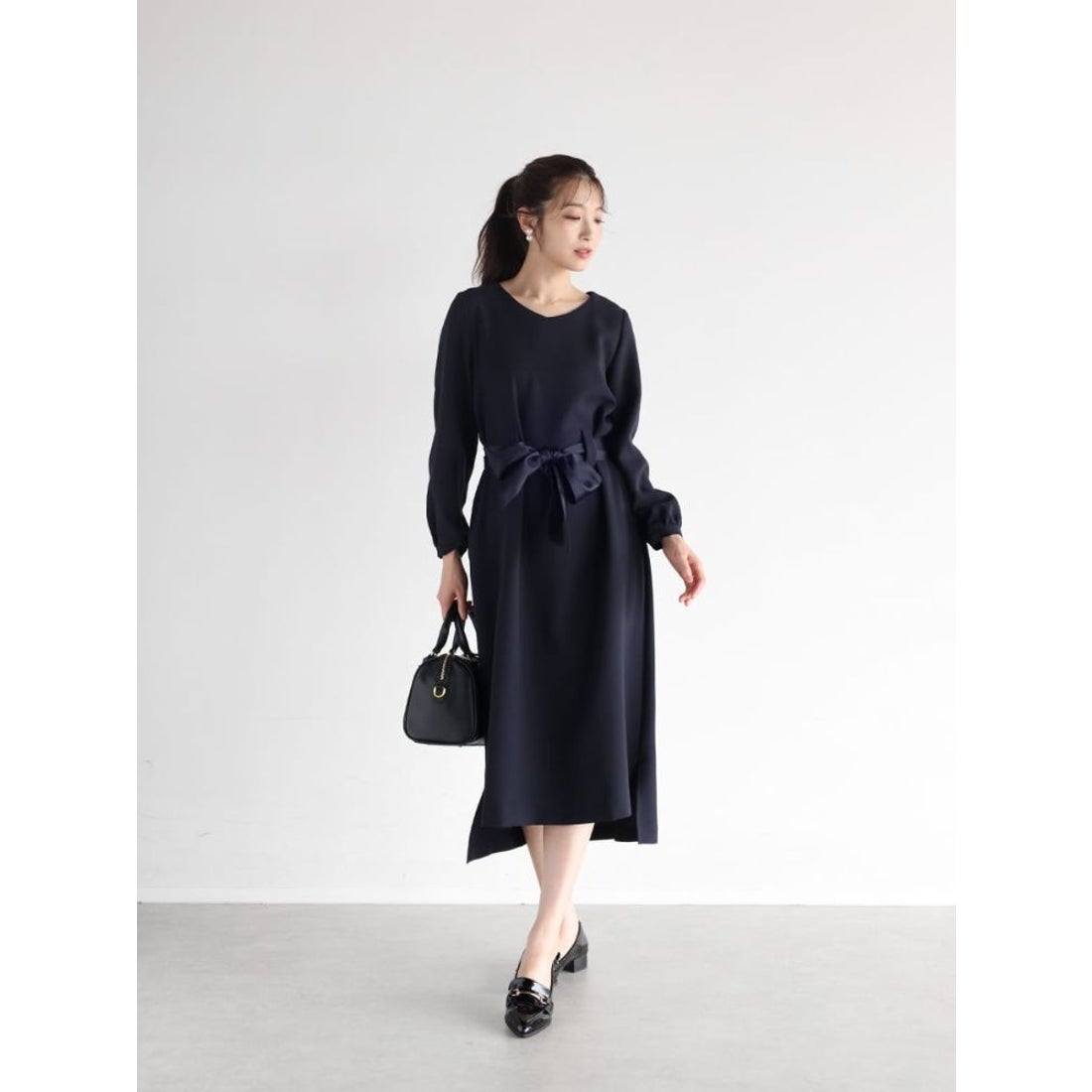 ヴァン Vin Vin NAVY リボンアクセントネイビーワンピース （ダーク