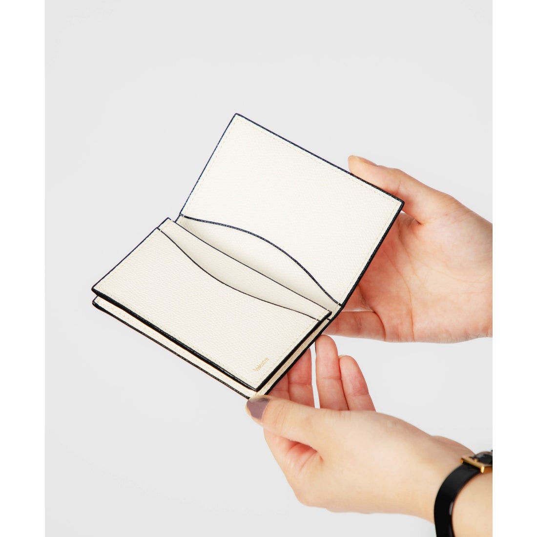 ヴァレクストラ Valextra V8L03 044 名刺入れ BUSINESS CARD HOLDER