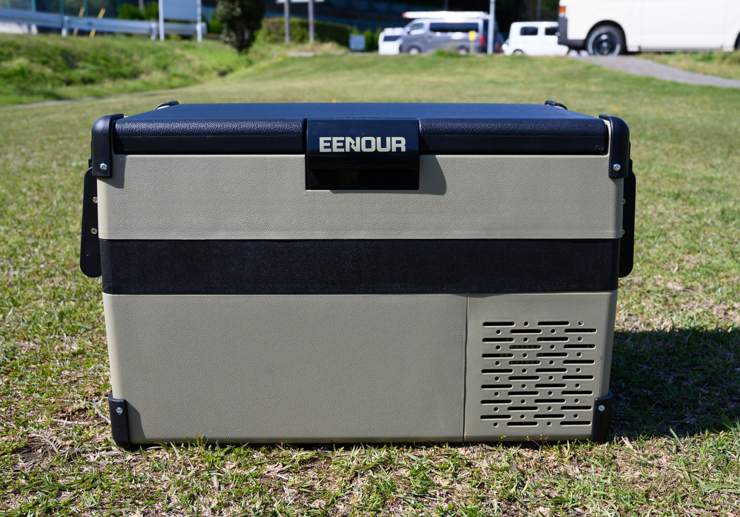 新品ジャンク品 EENOUR S32 32L冷蔵庫 12/24V 車載冷蔵庫 ジャンク