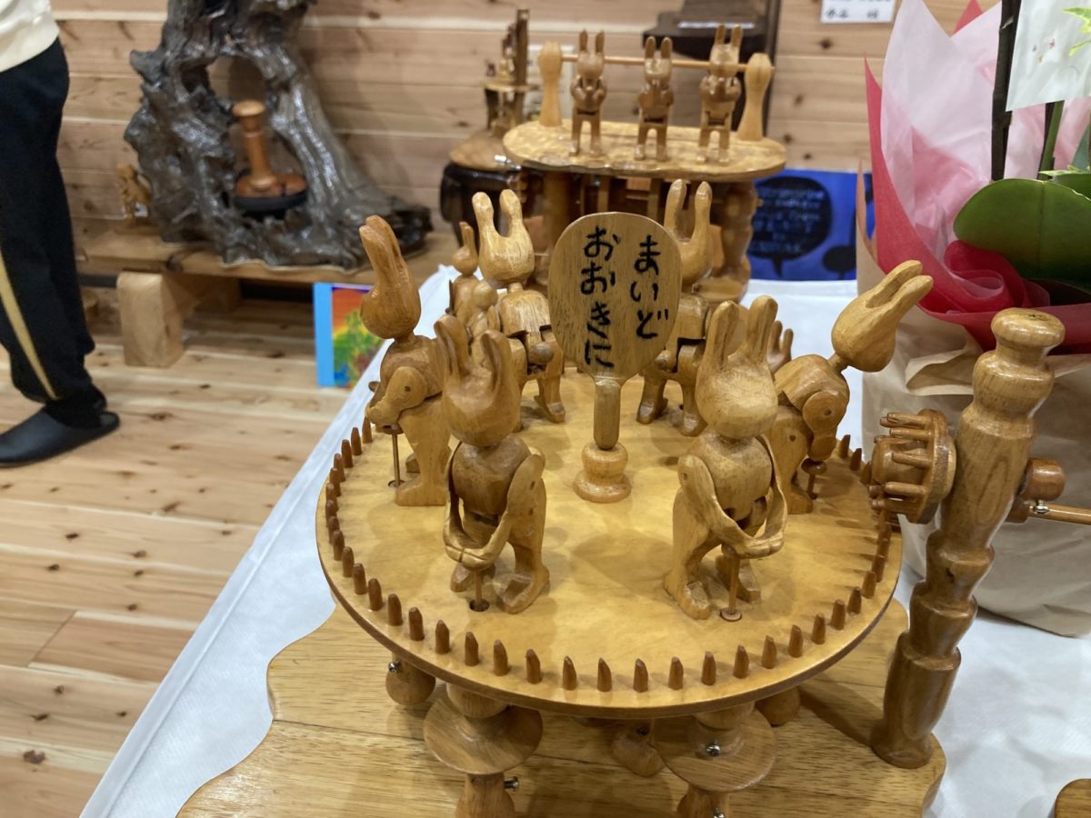 富田林市］88歳で木工ギャラリー・カラクリ仕掛けの作品｜寺池台 松澤