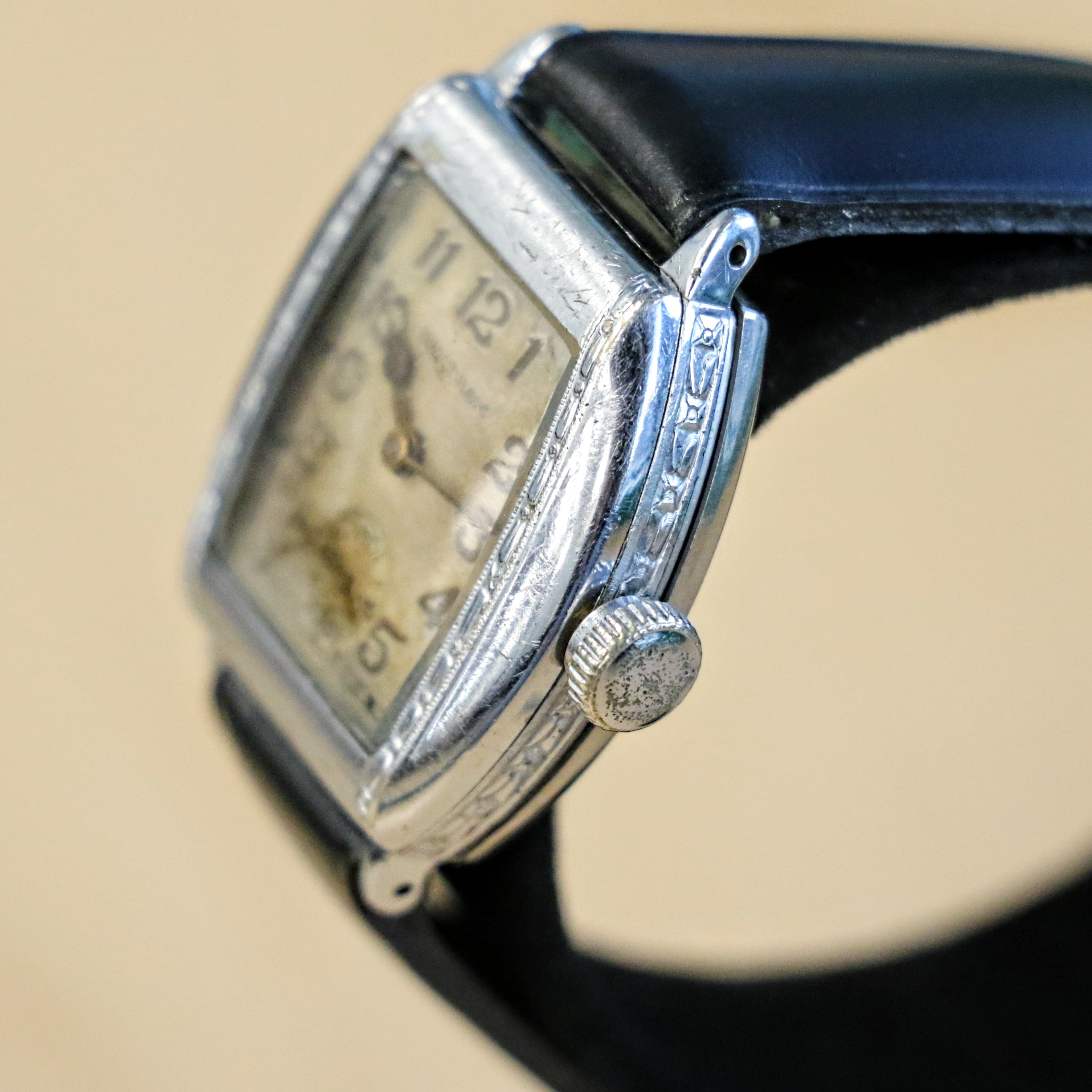 1935 Art Deco WALTHAM Wristwatch 15 Jewels Vintage U.S.A. Made