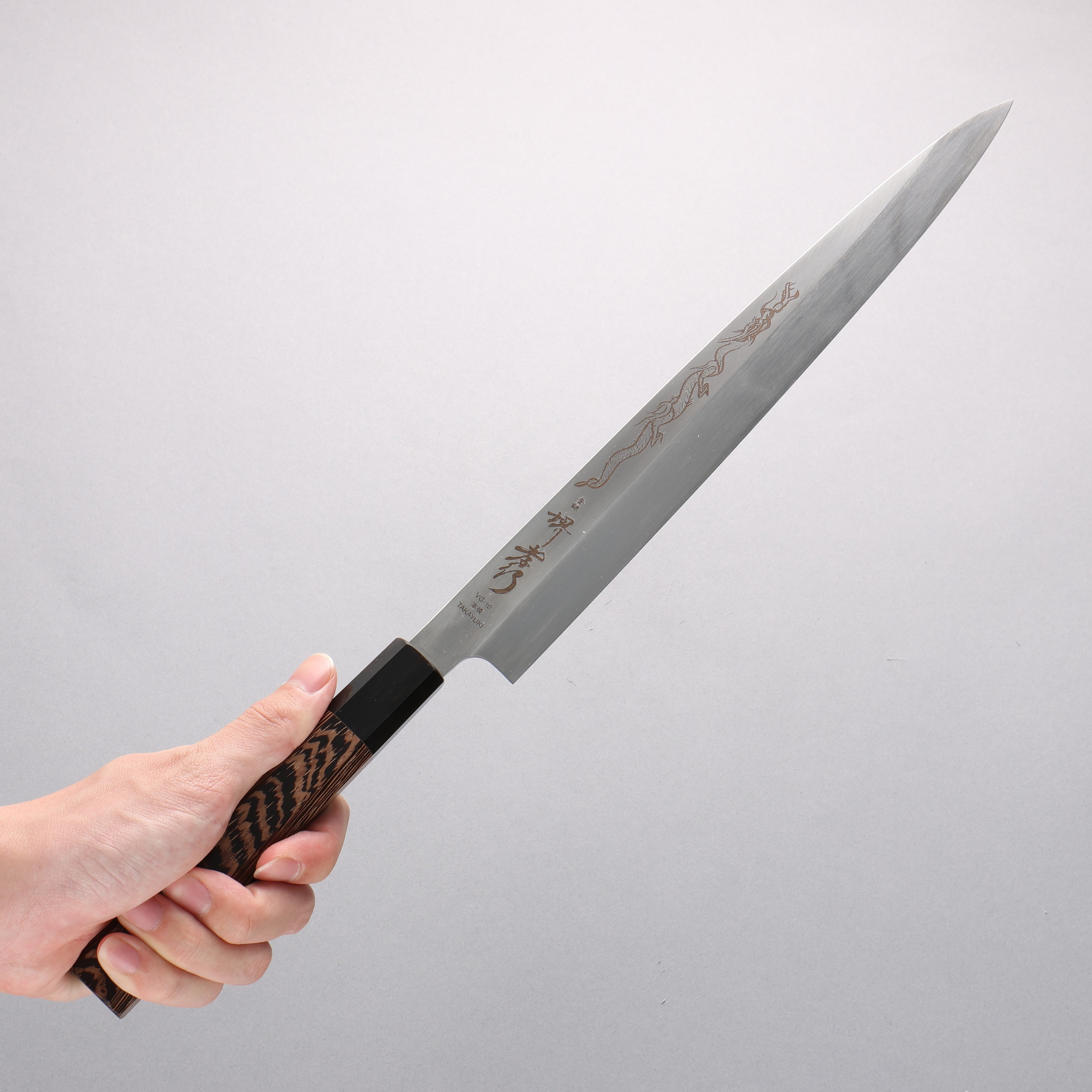 堺 孝行 本焼 V金10号 龍の彫刻入り 柳刃包丁 300mm ウエンジ柄 鞘付き