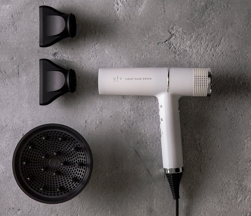 ただいま限定¥5000以上オフ！ UFV LIGHT HAIR DRYER ライトヘア