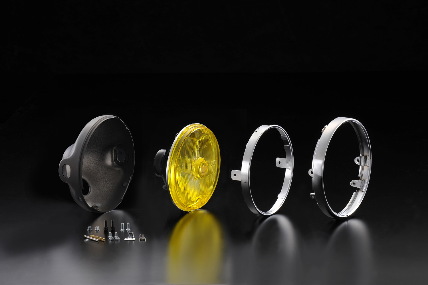 889ドライビングランプフルキット イエローレンズ ブラックケース