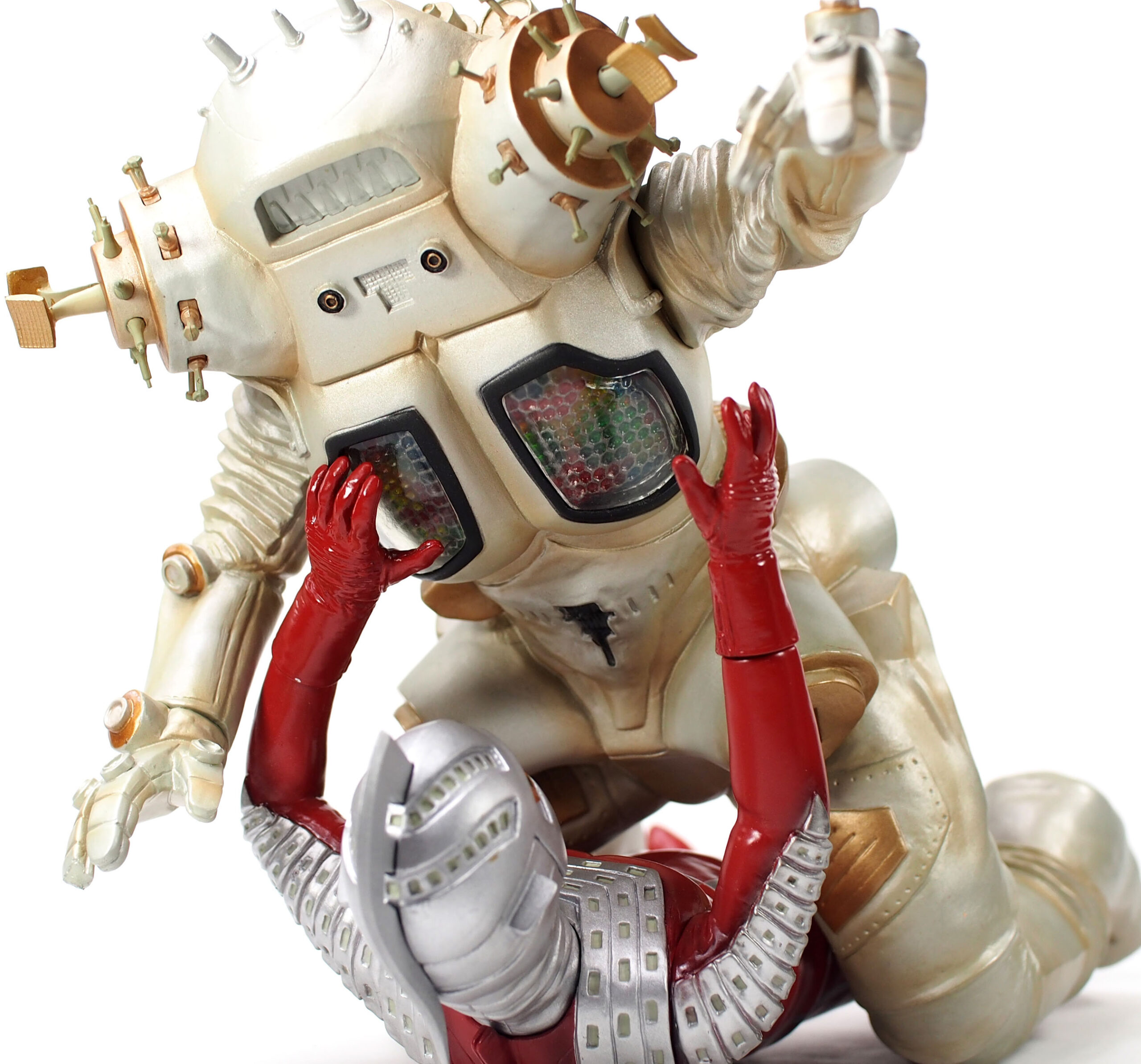 CCP製「ウルトラセブン対キングジョー」完全受注生産でツブラヤストア