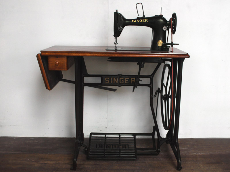 No.421 SINGER 103 シンガー製 職業用足踏みミシン：アンティーク