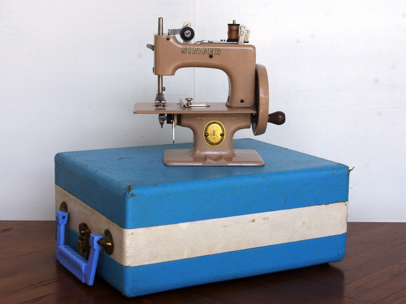 No.807 SINGER 20 イギリス・シンガー製 縫えるトイミシン