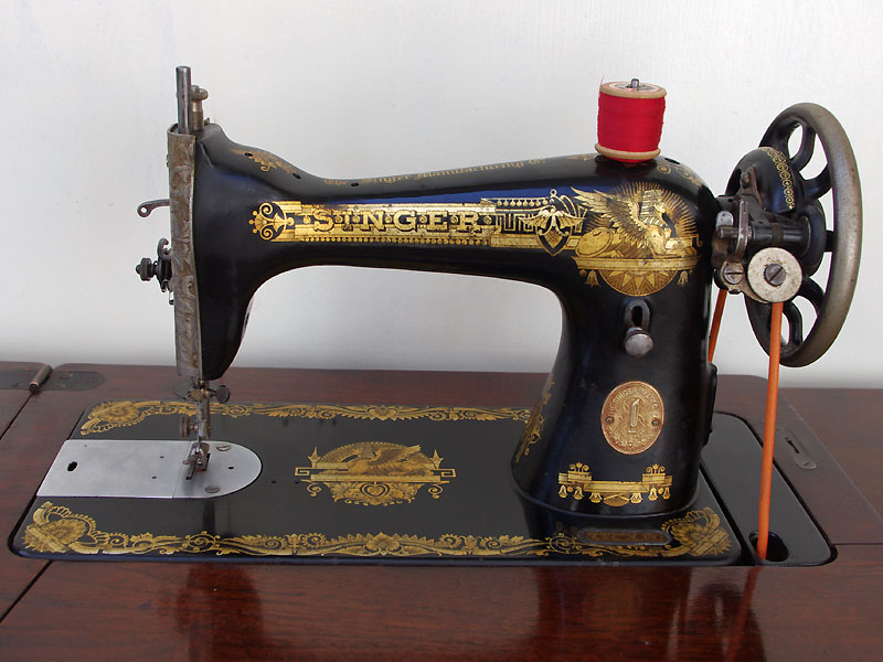 No.315 SINGER 15K シンガー製 木彫付き家庭用足踏みミシン